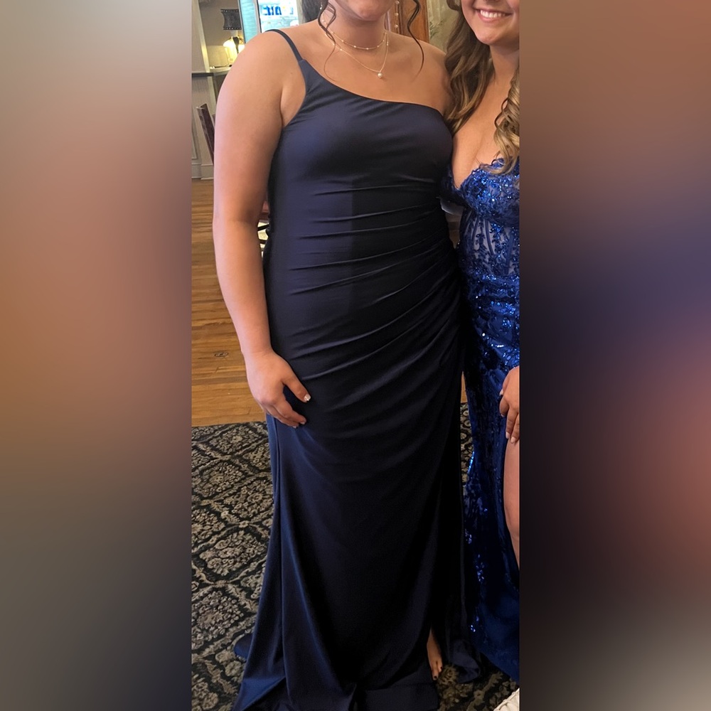 Faviana Midnight Blue Prom Dress